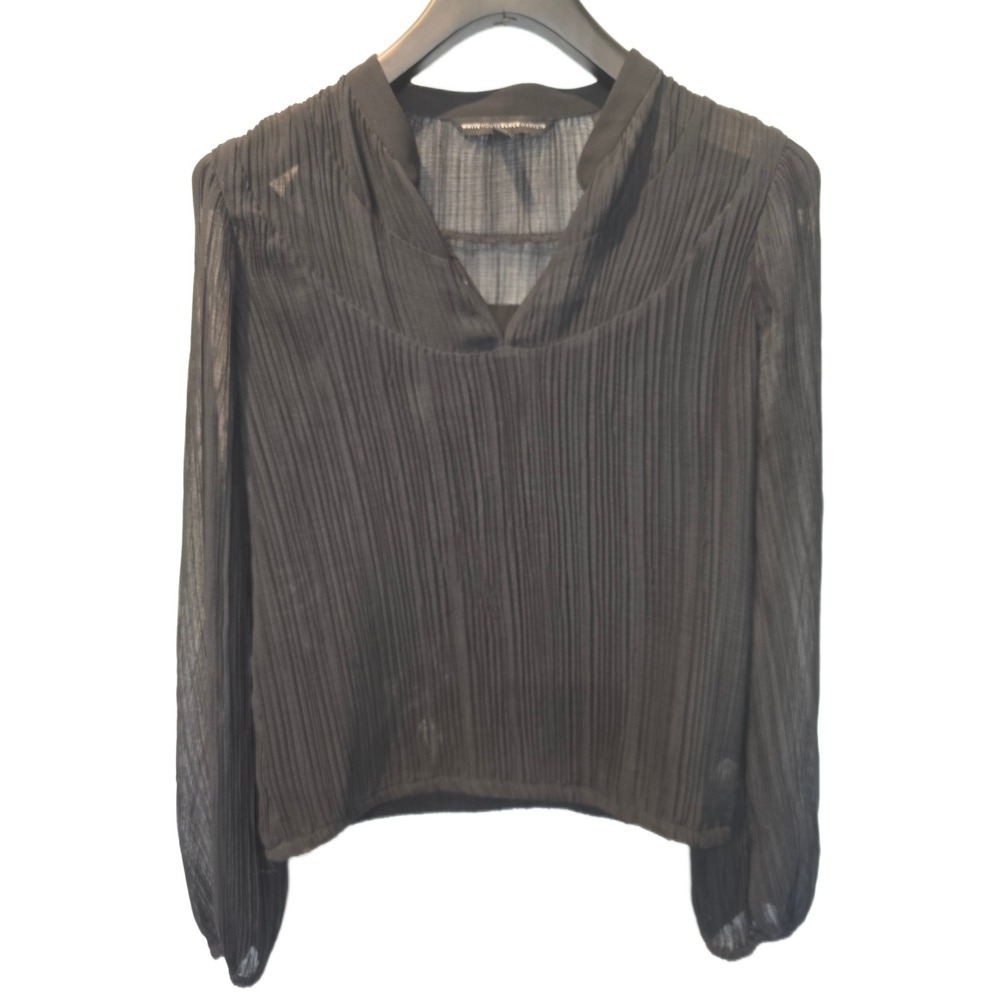 White‎ House Black Market Black Pleated Chiffon V-Neck Blouse Small Long Sleeve